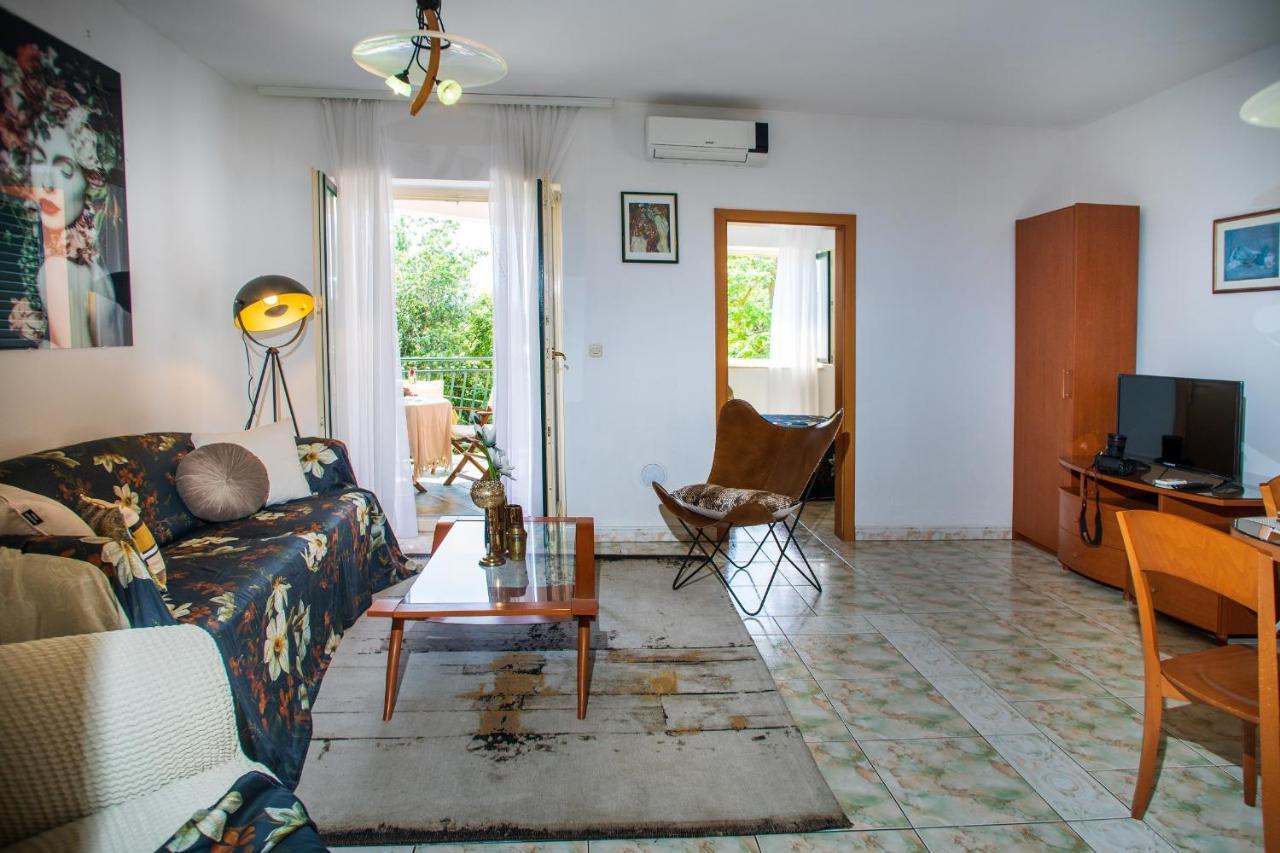 Villa Mareonda - Apartments Sussurro Rovinj Ngoại thất bức ảnh