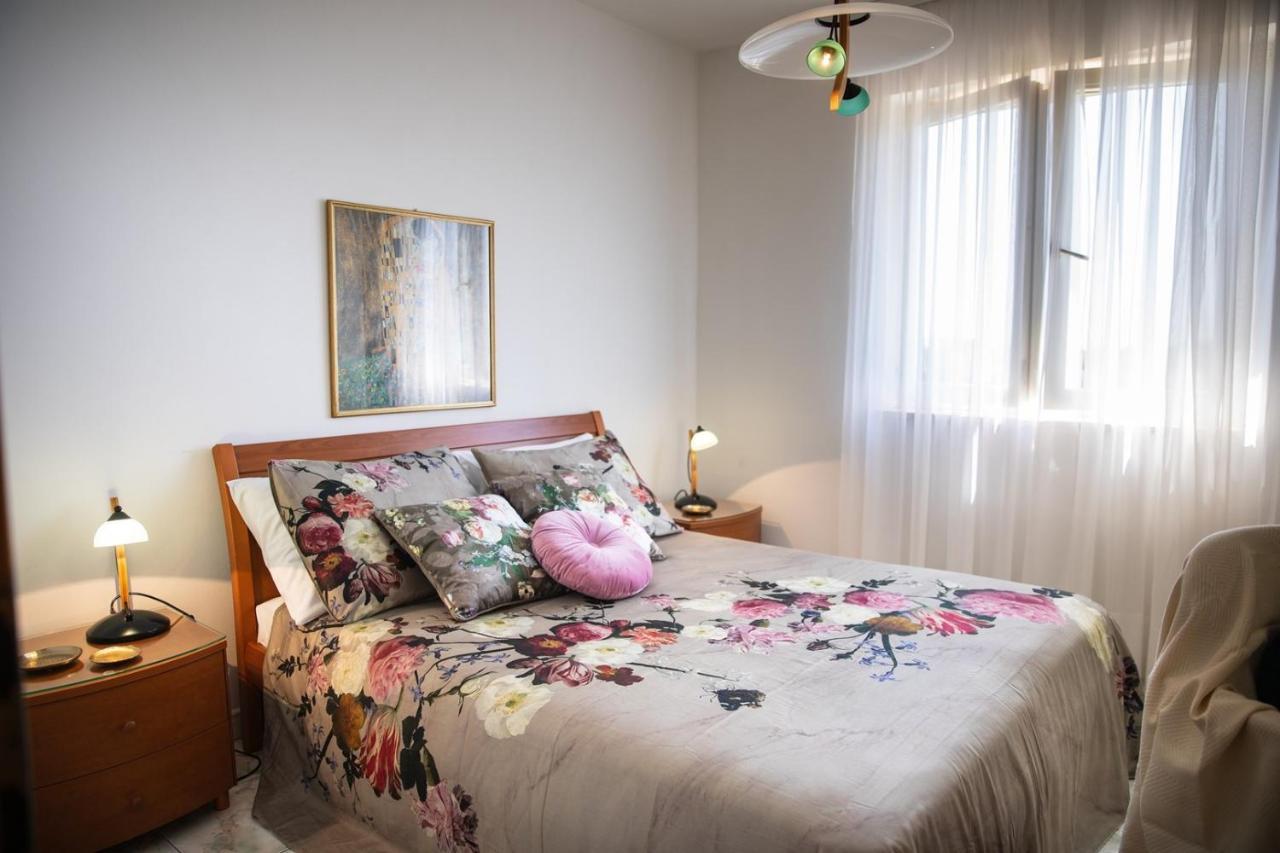 Villa Mareonda - Apartments Sussurro Rovinj Ngoại thất bức ảnh