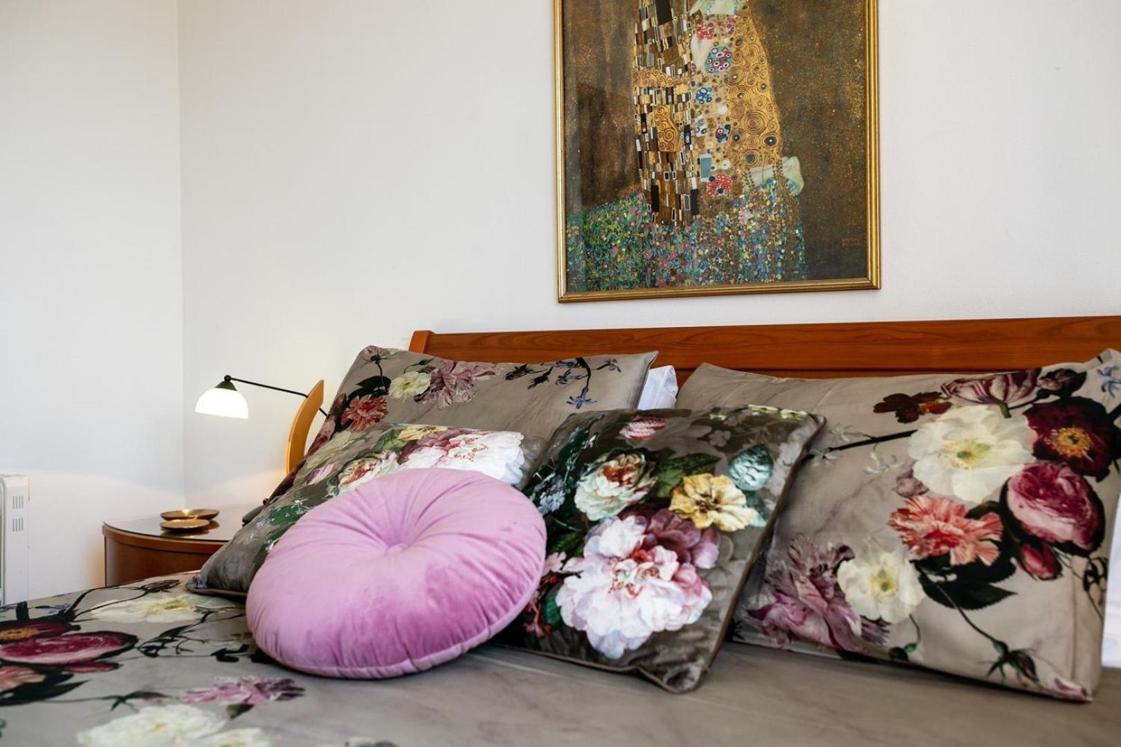 Villa Mareonda - Apartments Sussurro Rovinj Ngoại thất bức ảnh
